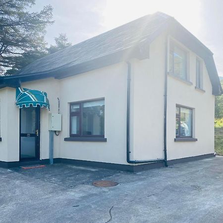 Townhouse Leenane Leenaun Exterior photo